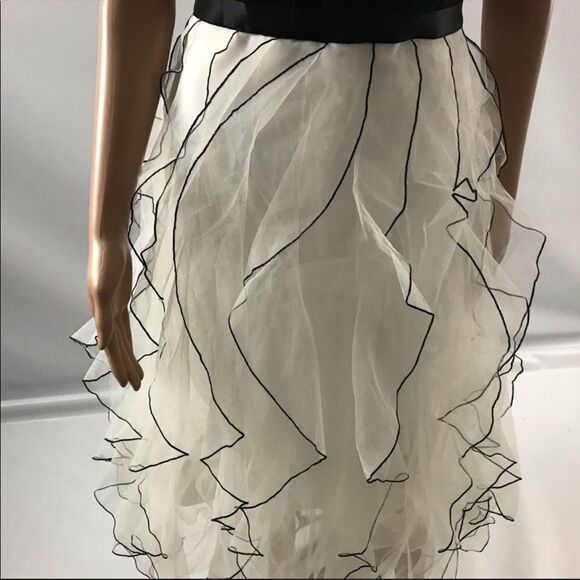 BCBGMAXAZRIA strapless tulle ruffled skirt midi dress off white combo black 6 - Picture 7 of 15